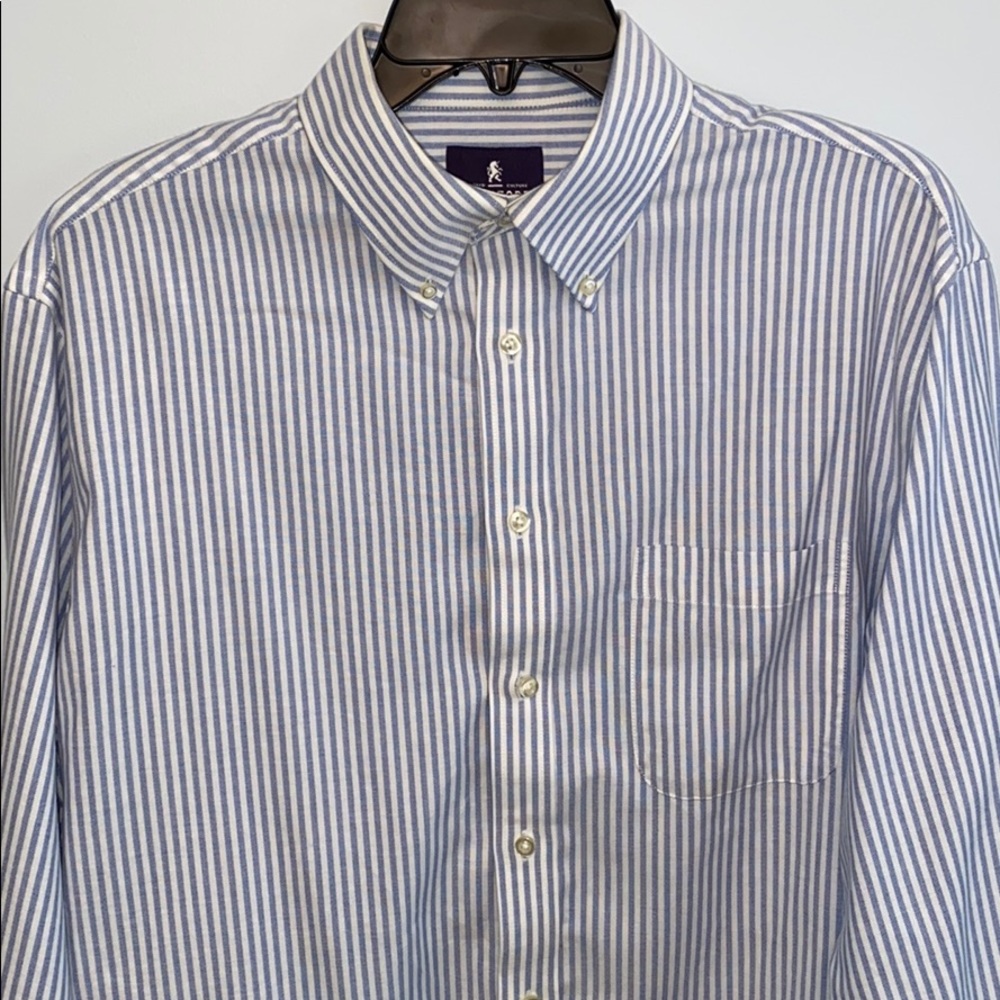 Oxford wrinkle resistant dress shirt EUC!